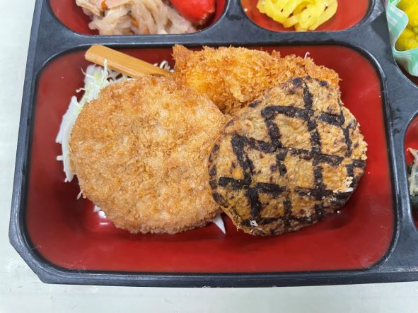 ハンバーグ&串カツ