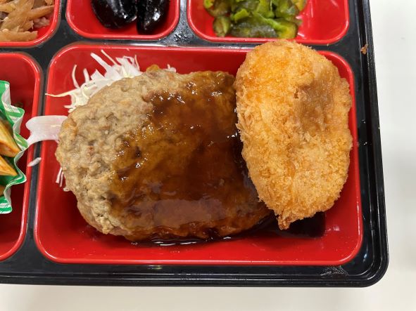 オニオンソースハンバーグ