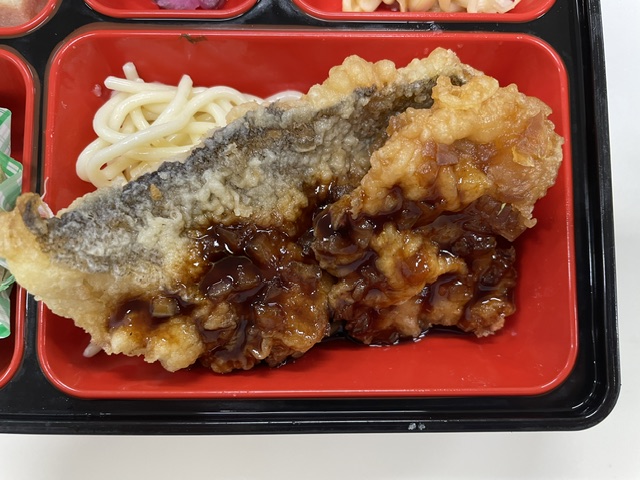 鶏と魚天ぷらの甘辛ごま醤油